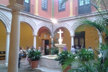 Patio interior del antiguo hospital de San Julián de Málaga